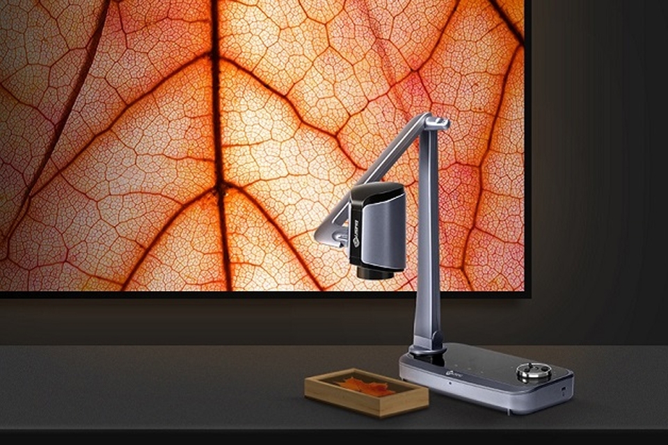 Máy camera vật thể là công cụ hữu ích trong các lớp học mỹ thuật, thiết kế và thủ công
