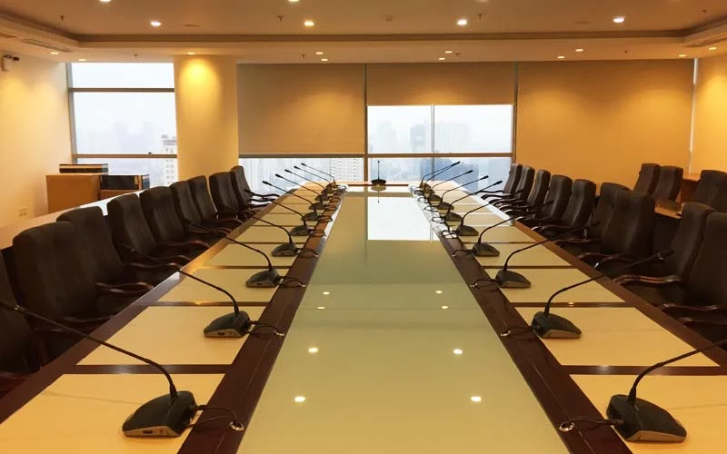 Thiết bị này là lựa chọn tối ưu trong các lĩnh vực ghi âm, phát thanh, hội nghị, phòng họp và phòng thu